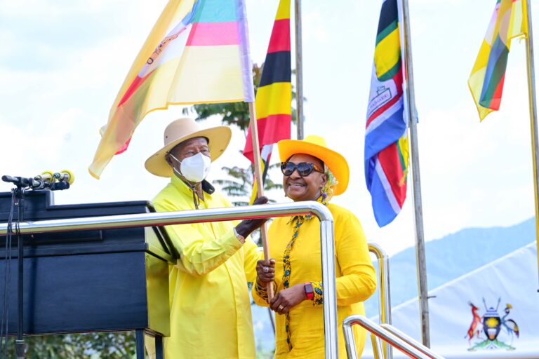 MUSEVENI PLEDGES SPECIAL FERTILISER FUND
