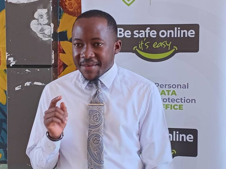 “GUARD PEOPLES  PERSONAL DATA,” JOURNALISTS CAUTIONED