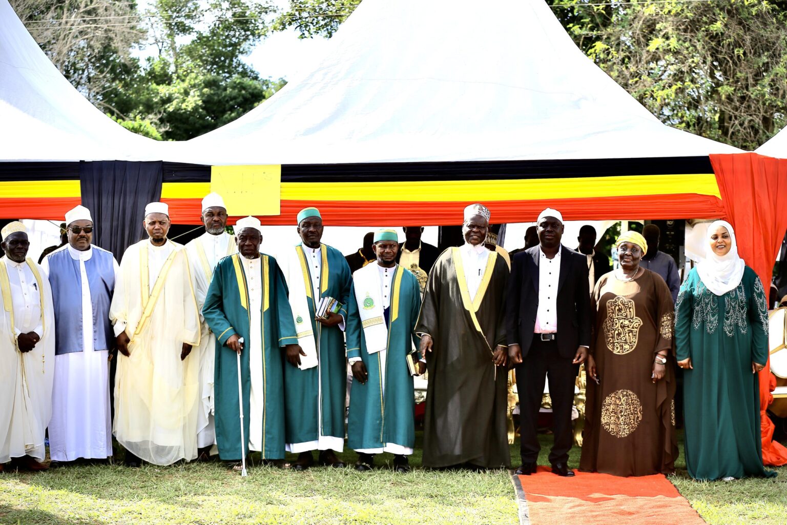 MUSEVENI COMMITS TO CONTINUE WORKING WITH MUSLIMS