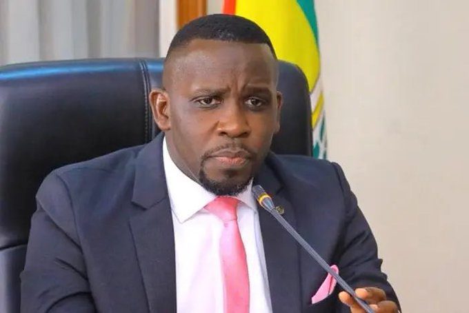 PARLIAMENT WILL NOT VET CABINET APPOINTEES WITH DUAL CITIZENSHIP